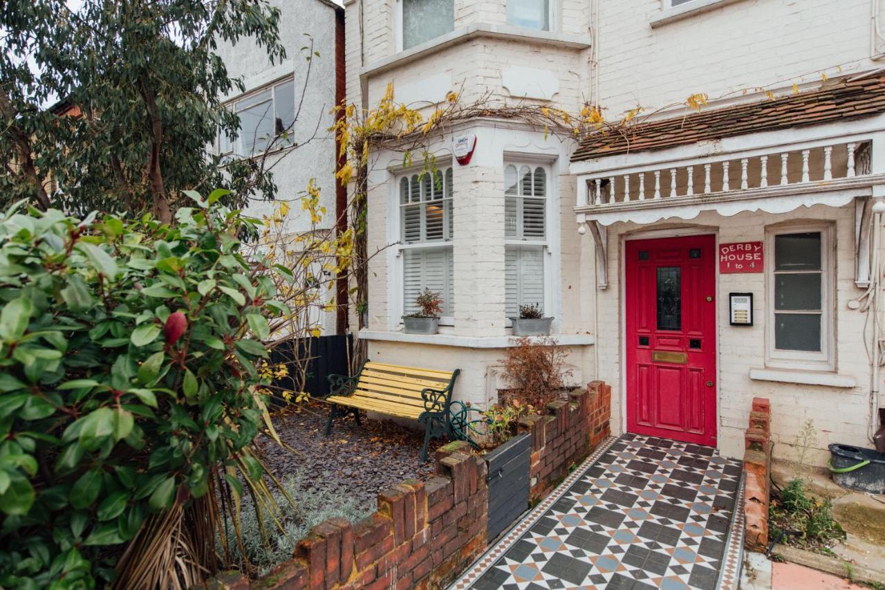 Stylish 2 Bedroom Flat With A Private Sauna Finchley Εξωτερικό φωτογραφία