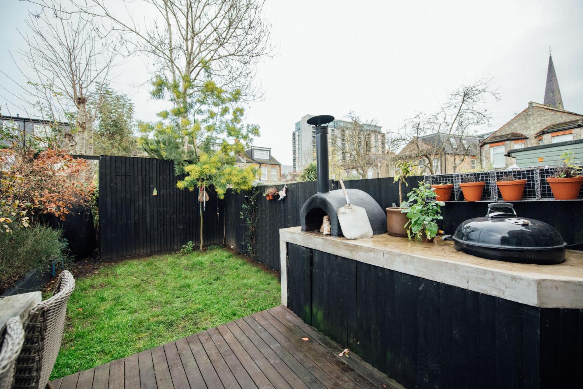 Stylish 2 Bedroom Flat With A Private Sauna Finchley Εξωτερικό φωτογραφία